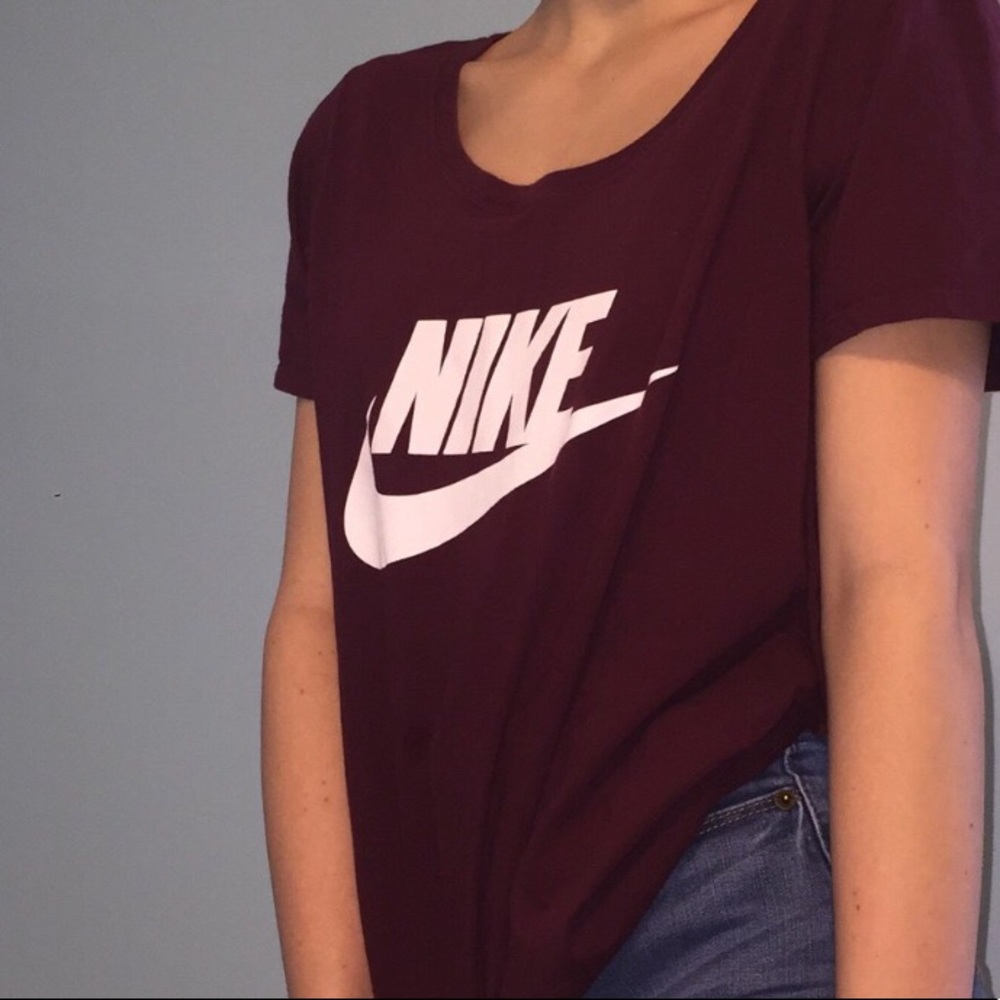 Medium Nike t shirt